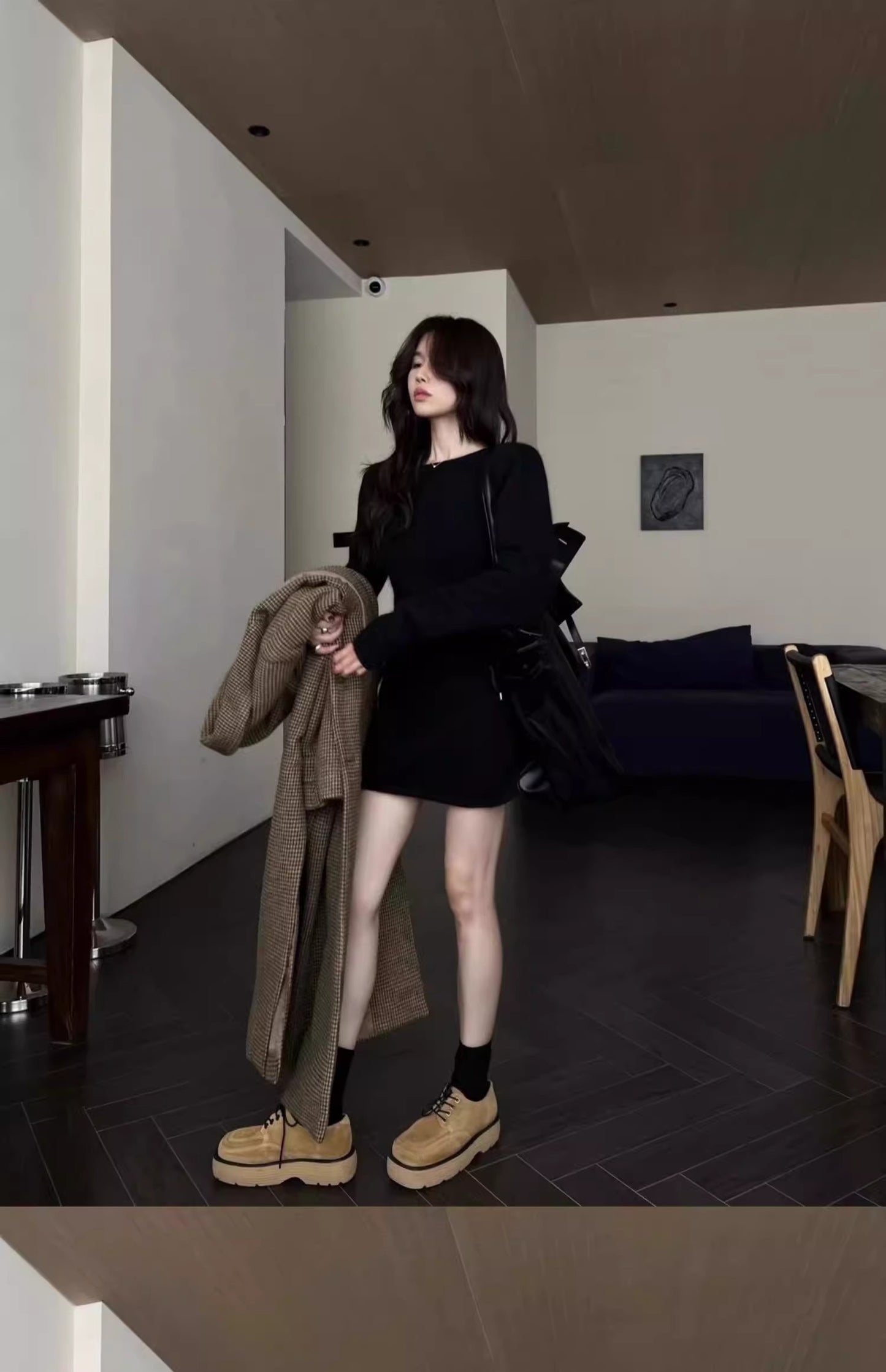 【Dress】バック透かし彫りワンピース W13316