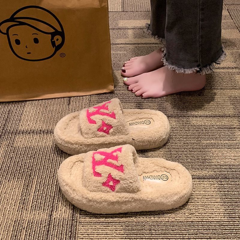 【Shoes】新入荷~疲れない厚底ラムウールスリッパ Z-6485