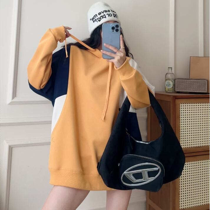 【tops】配色ゆったりフーディー Z6739