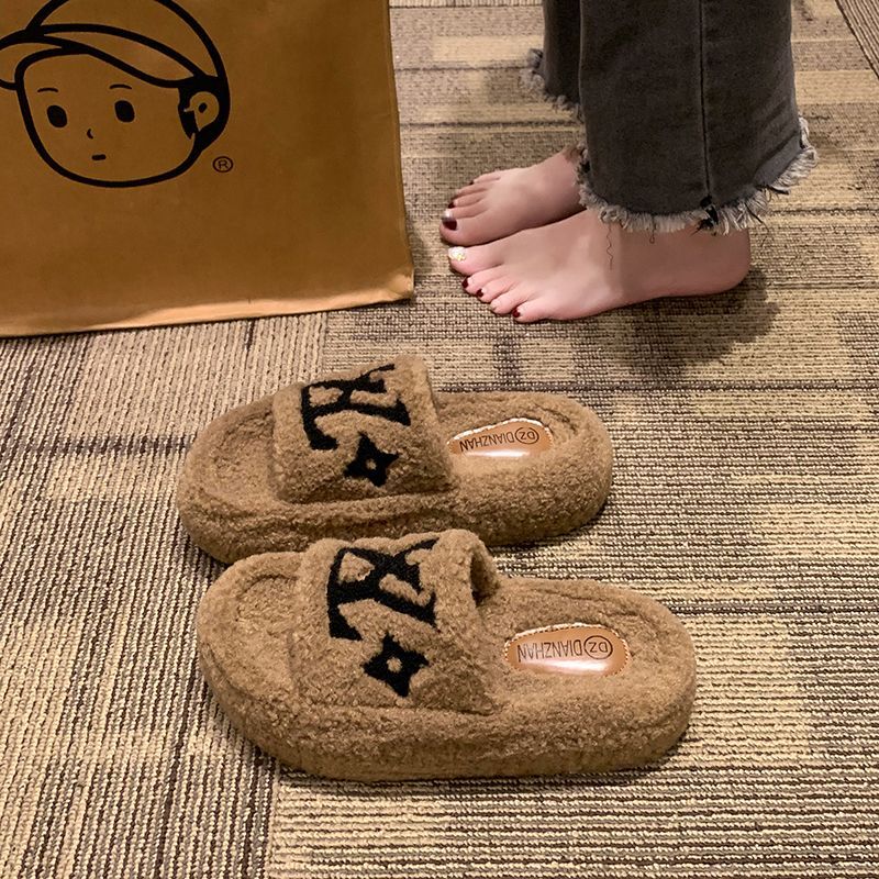 【Shoes】新入荷~疲れない厚底ラムウールスリッパ Z-6485