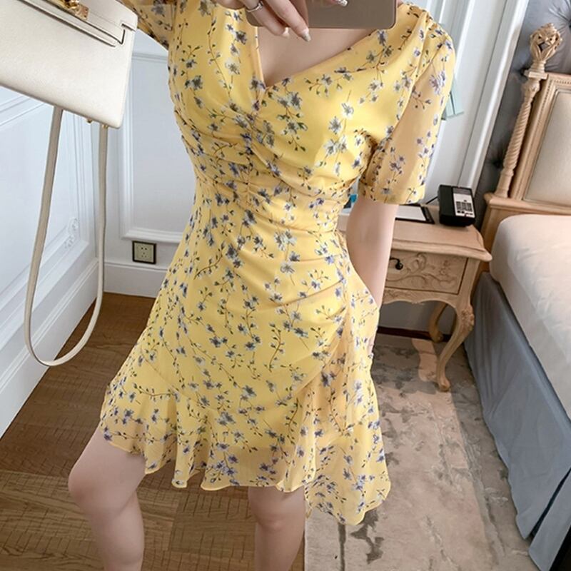 【dress】好感度UP!韓国系レトロスウィートVネック花柄スカート