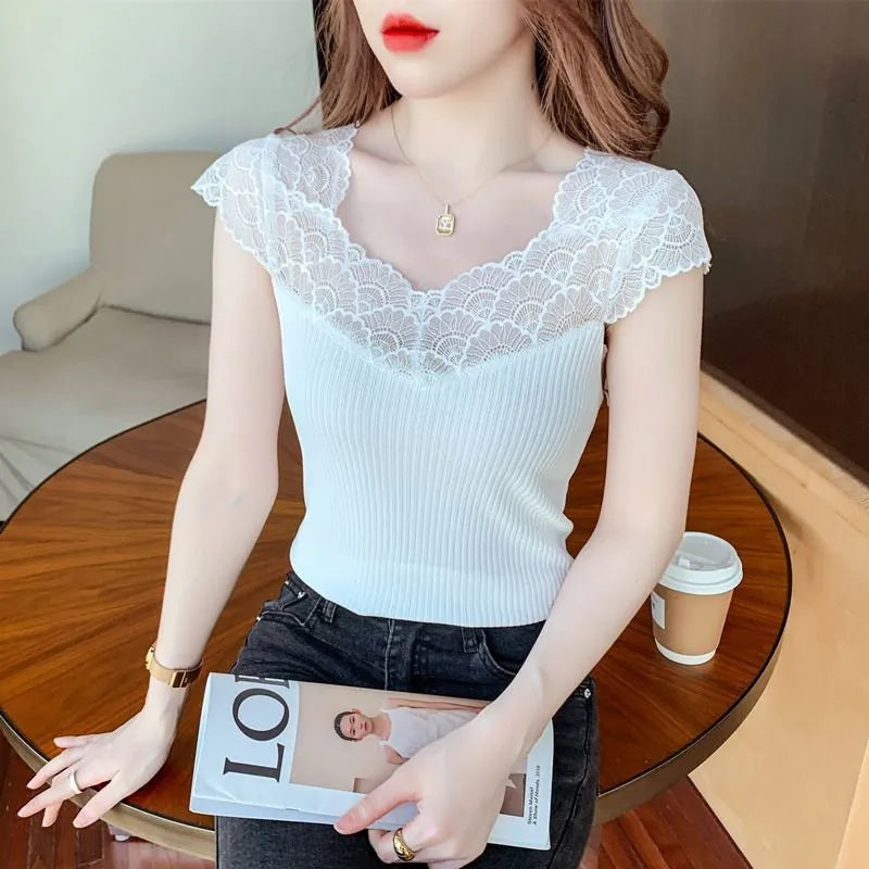 【Tops】レース切り替えTシャツ W12442