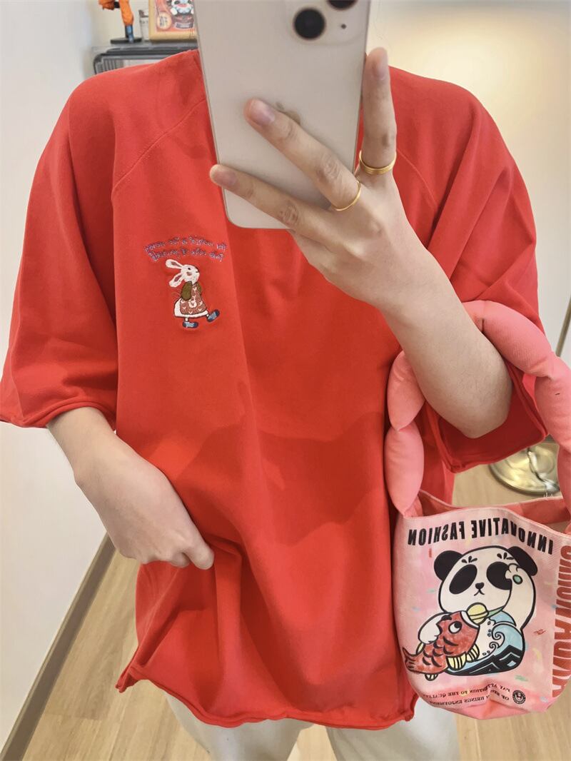 【tops】刺繍半袖Tシャツ Z6737