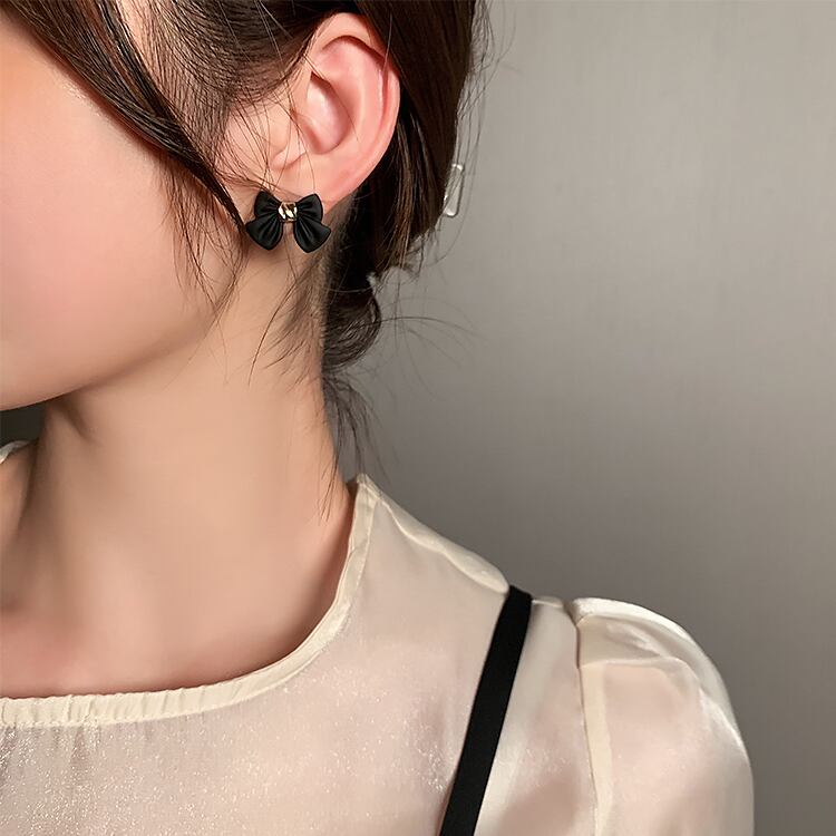 【雑貨】キュートガーリッシュイヤリング シルバー925
