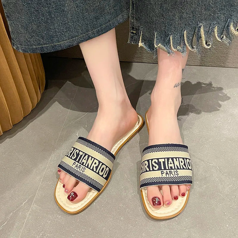 【Shoes】新入荷~サンダルスリッパ W11074