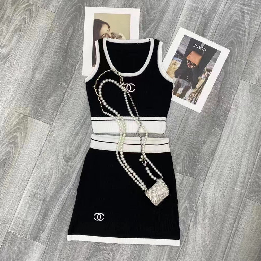 【Set】新入荷~タンクトップ+スカートニットセット  W11038