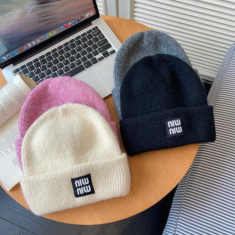 【雑貨】人気ニット帽子8色展開 W14054