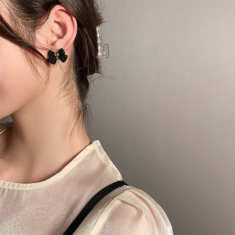 【雑貨】キュートガーリッシュイヤリング シルバー925