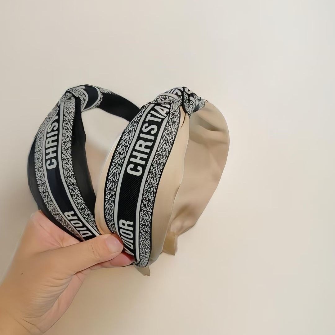 【雑貨】人気カチューシャ T01438