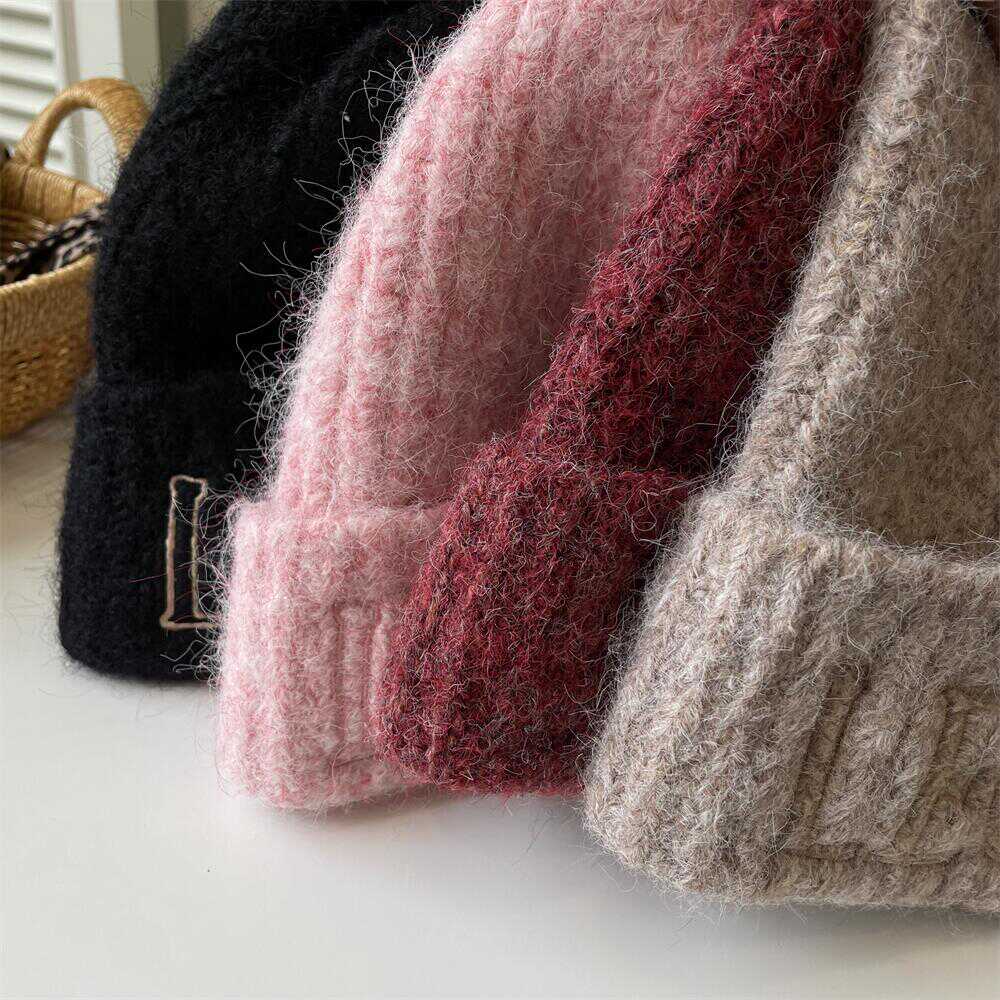 【雑貨】春秋冬ニット帽子 W13926