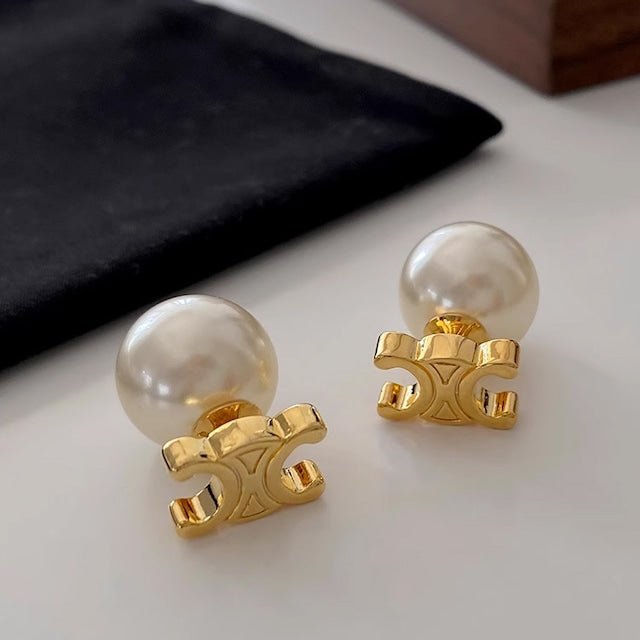 【雑貨】ビーズ英字柄ピアス W10904