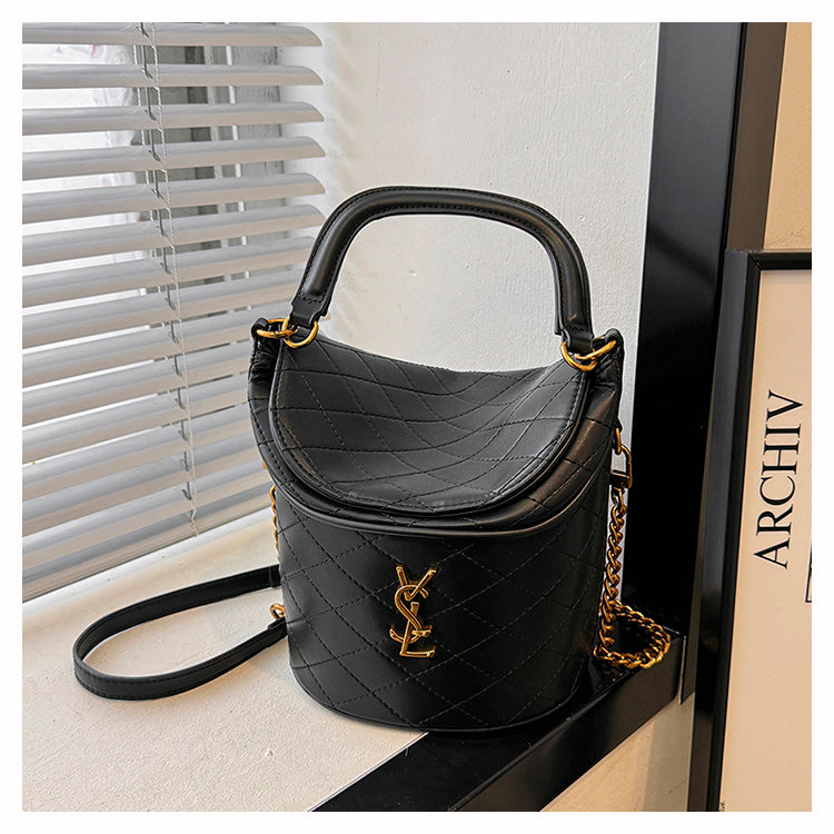 【雑貨】高級感バッグ W12660