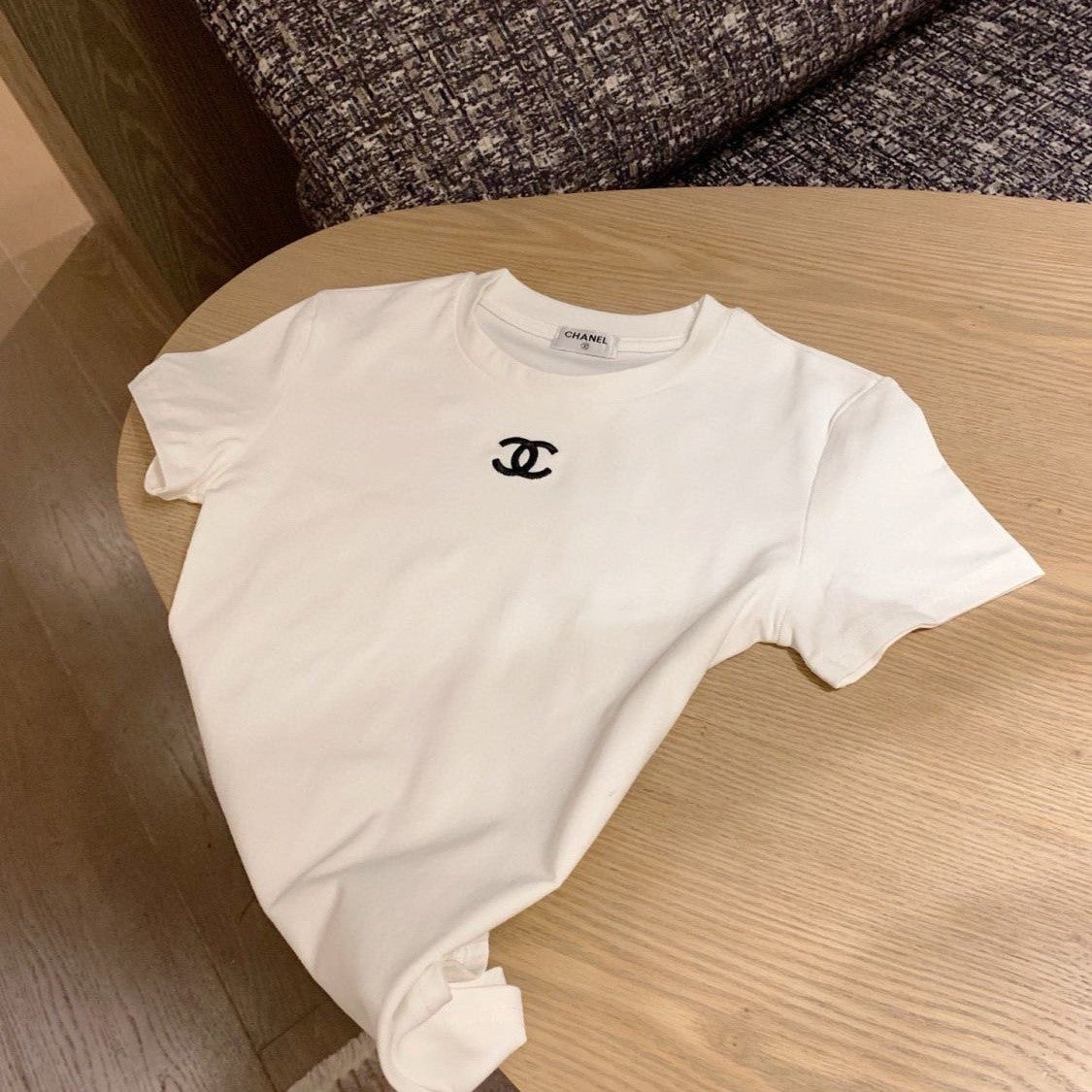 【Tops】シンプルデザインTシャツ T01512