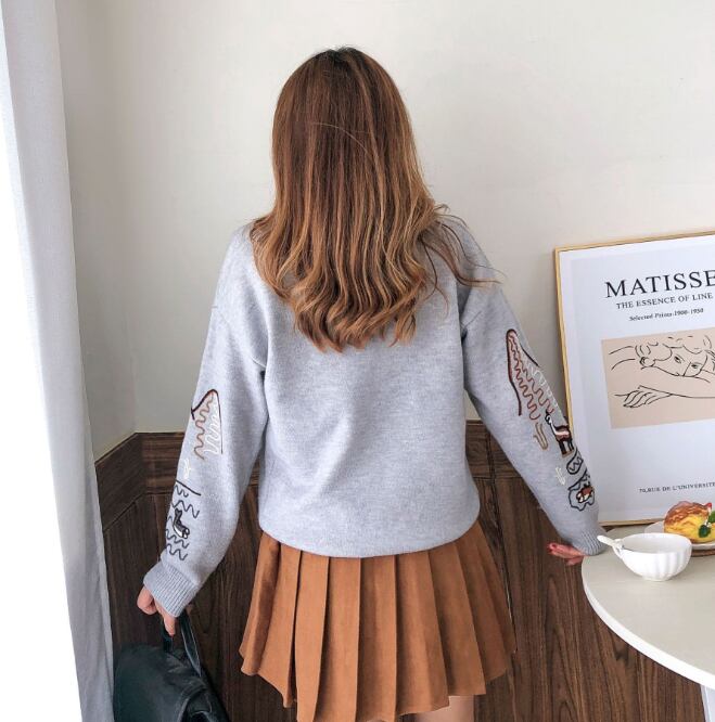 【tops】大人可愛い刺繍丸首セーター切り替えゆったり2色