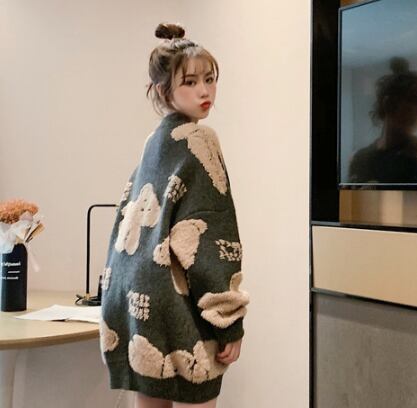 【tops】大人可愛いくまの模様セーター付き3色