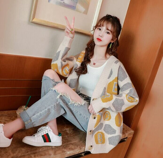 【outer】好感度UP！レトロ韓国系着心地良いカーディガン2色