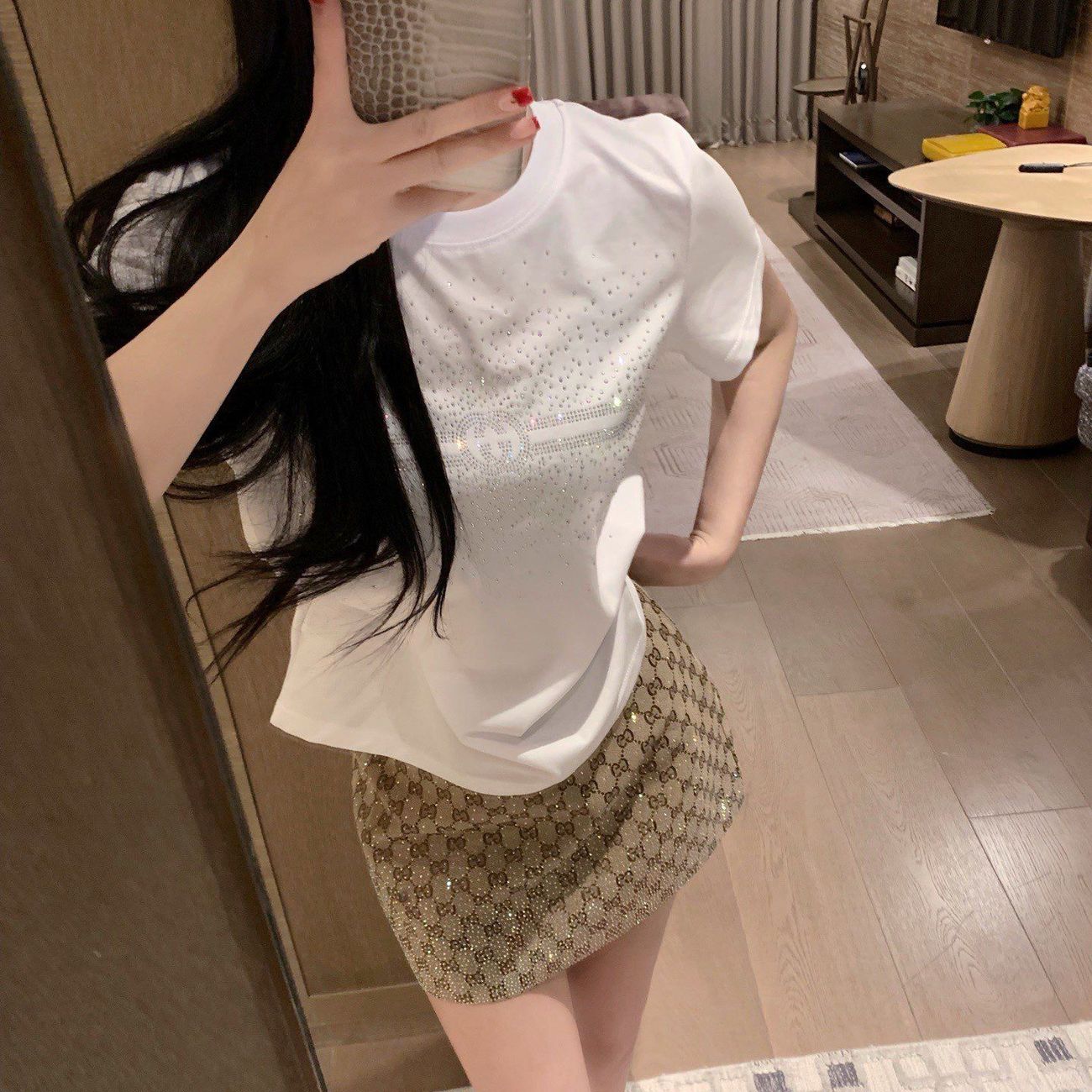 【Tops】キラキラ輝くパーティーTシャツ T01782