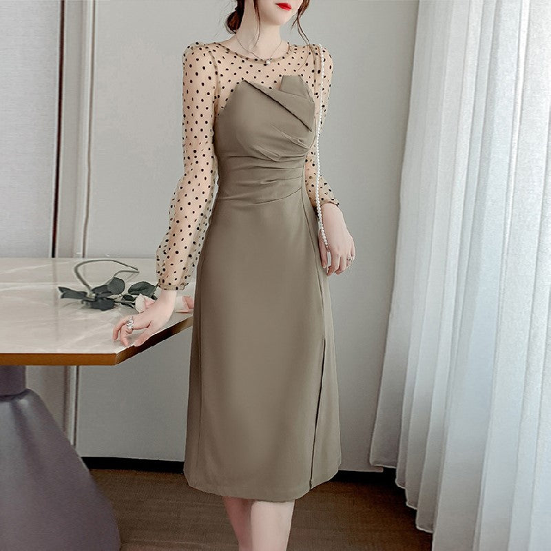 【Dress】2色展開フェミニンワンピース　Z8213
