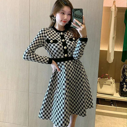 【Dress】新入荷～韓国ファッション千鳥格子Aライン秋冬ニットワンピース2色選択可  Z-4381