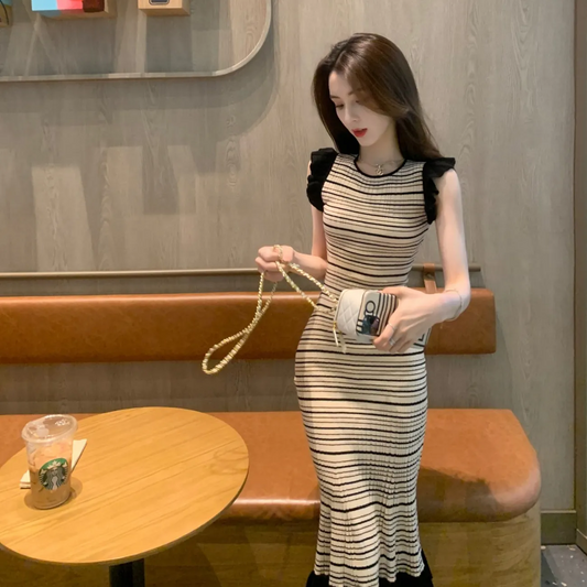 【Dress】絶対欲しい～フェミニン配色Aライン春夏フレアロング丈ニットワンピース　Z-5301