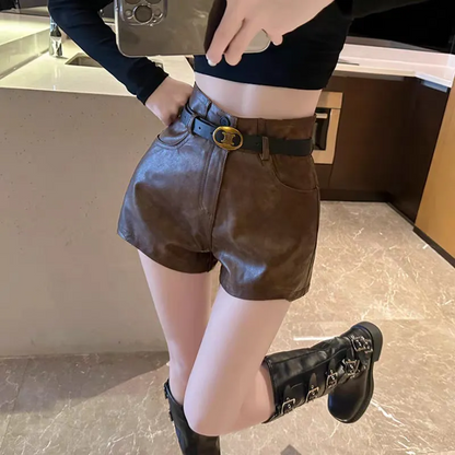 【Botomms】3色展開PUショートパンツ　Z7962
