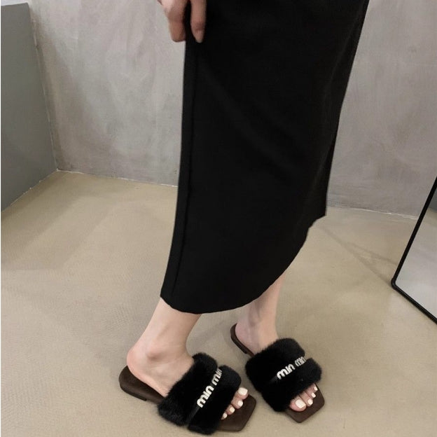 【Shoes】合わせやすいファースリッパ　Z8042