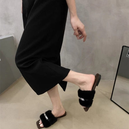 【Shoes】合わせやすいファースリッパ　Z8042