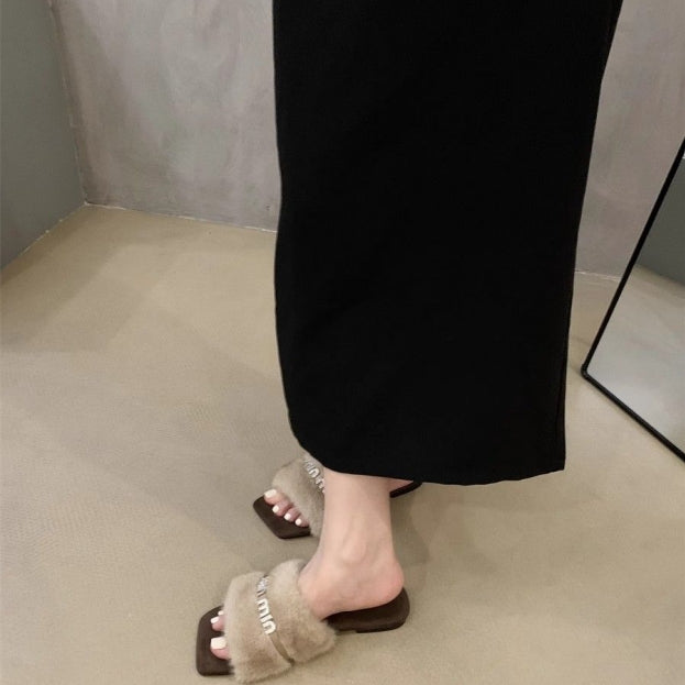 【Shoes】合わせやすいファースリッパ　Z8042