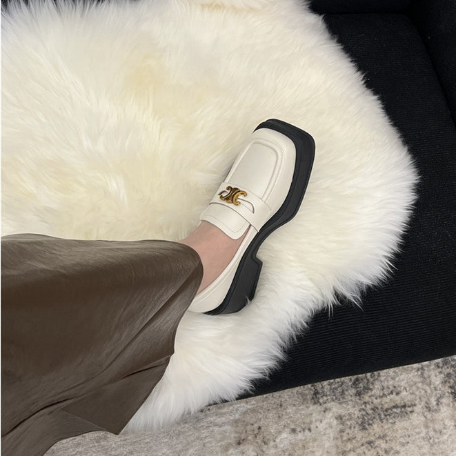 【Shoes】厚底ロファーシューズ　Z8136