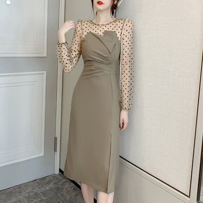 【Dress】2色展開フェミニンワンピース　Z8213