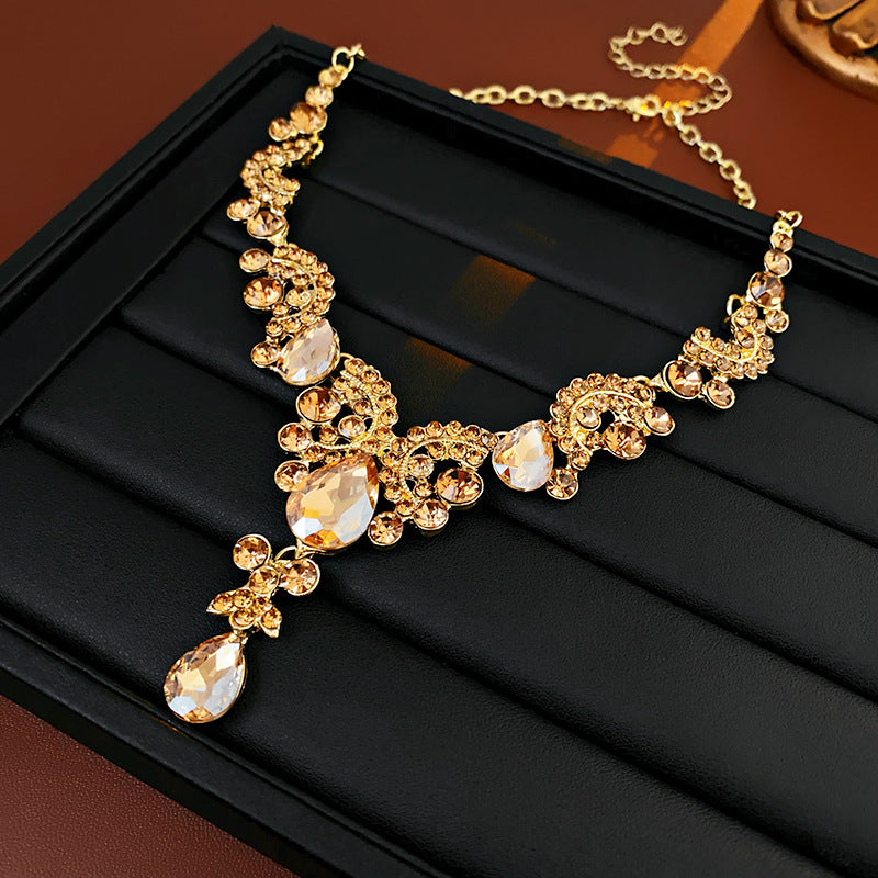 【雑貨】ピアス+ネックレスセット   W14362