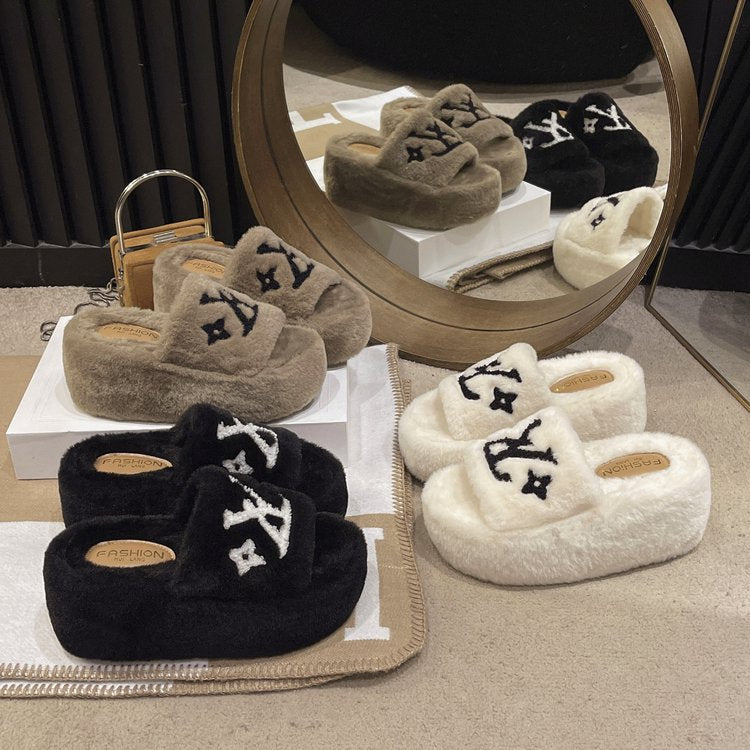 【Shoes】厚底ファースリッパ    W14429