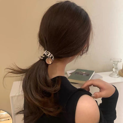 【雑貨】高級感ヘアリング　W14647