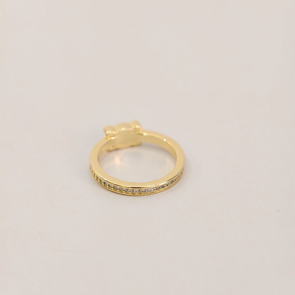 【雑貨】高級感ダイヤモンド指輪  T01243