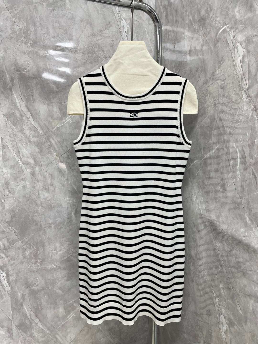 【Dress】ストライプ柄ワンピース T01619