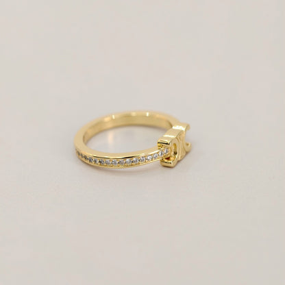 【雑貨】高級感ダイヤモンド指輪  T01243