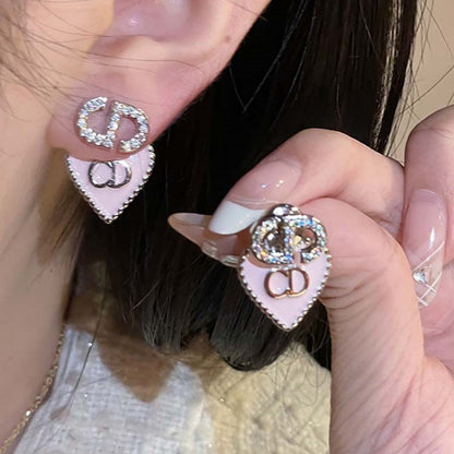 【雑貨】♡ジルコニア アルファベットピアス T01809