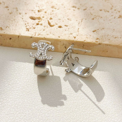 【雑貨】フルダイヤピアス T01722