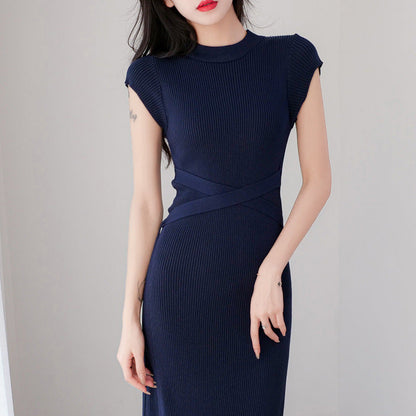 【Dress】新入荷～人気フェミニン無地Aライン膝丈ニットタイトワンピース　Z-5609