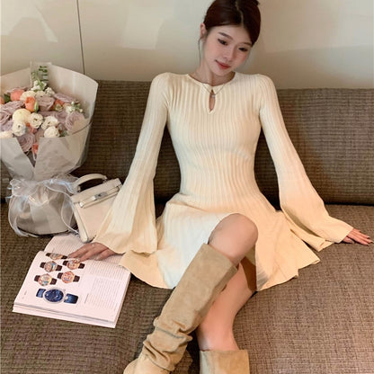 【Dress】ベルスリーブワンピース T01233