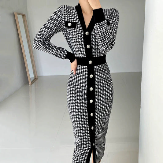 【Dress】千鳥格子Ｖネックニットワンピース　　W8035