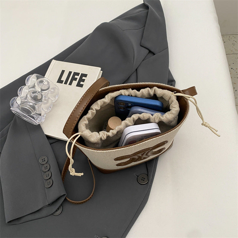 【雑貨】ショルダーバッグ　Ｗ12062