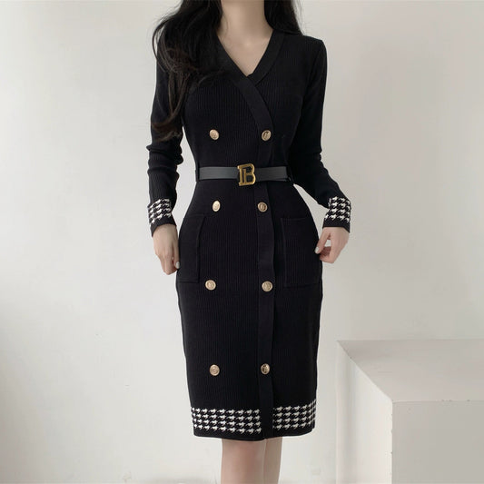 【Dress】ボタンデザインニットワンピース　Ｗ9946