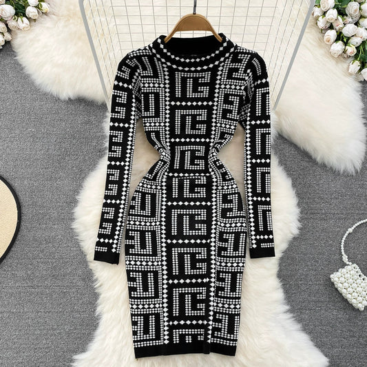 【Dress】新入荷～ジャカードニットワンピース　Ｗ9222