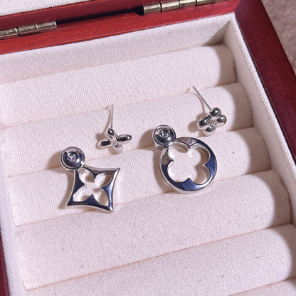 【雑貨】透かしクローバーの幸せピアス T01804