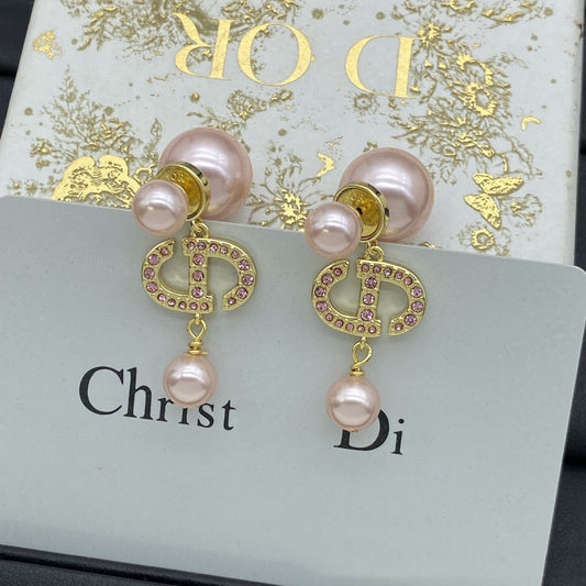 【雑貨】パール付きピアス T01189