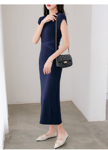 【Dress】新入荷～人気フェミニン無地Aライン膝丈ニットタイトワンピース　Z-5609