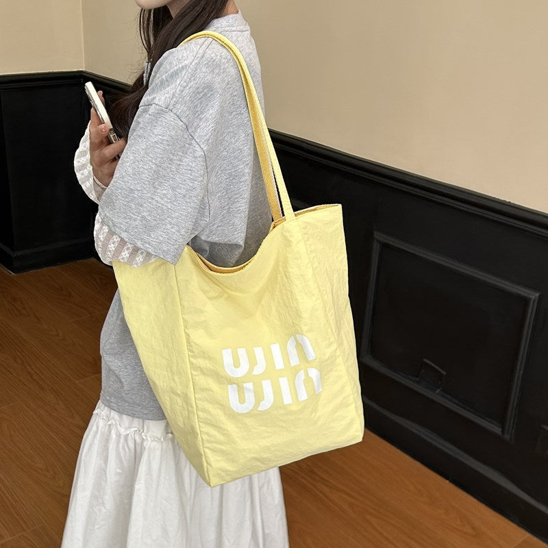【雑貨】カラフル！裏表使える帆布トート T01832