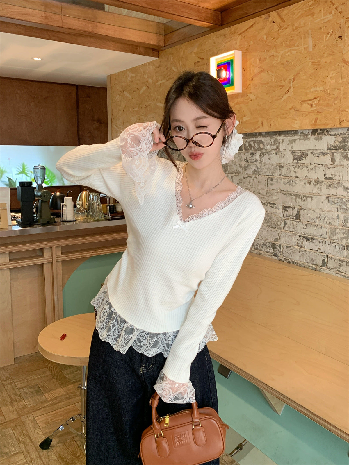 【Tops】レース切り替えベルスリーブトップ T01206