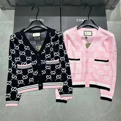【Outer】2色展開ニットカーディカン    W14216